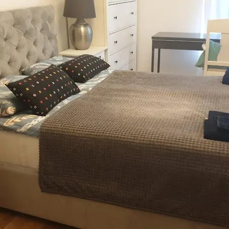 Mokotow Apartment *